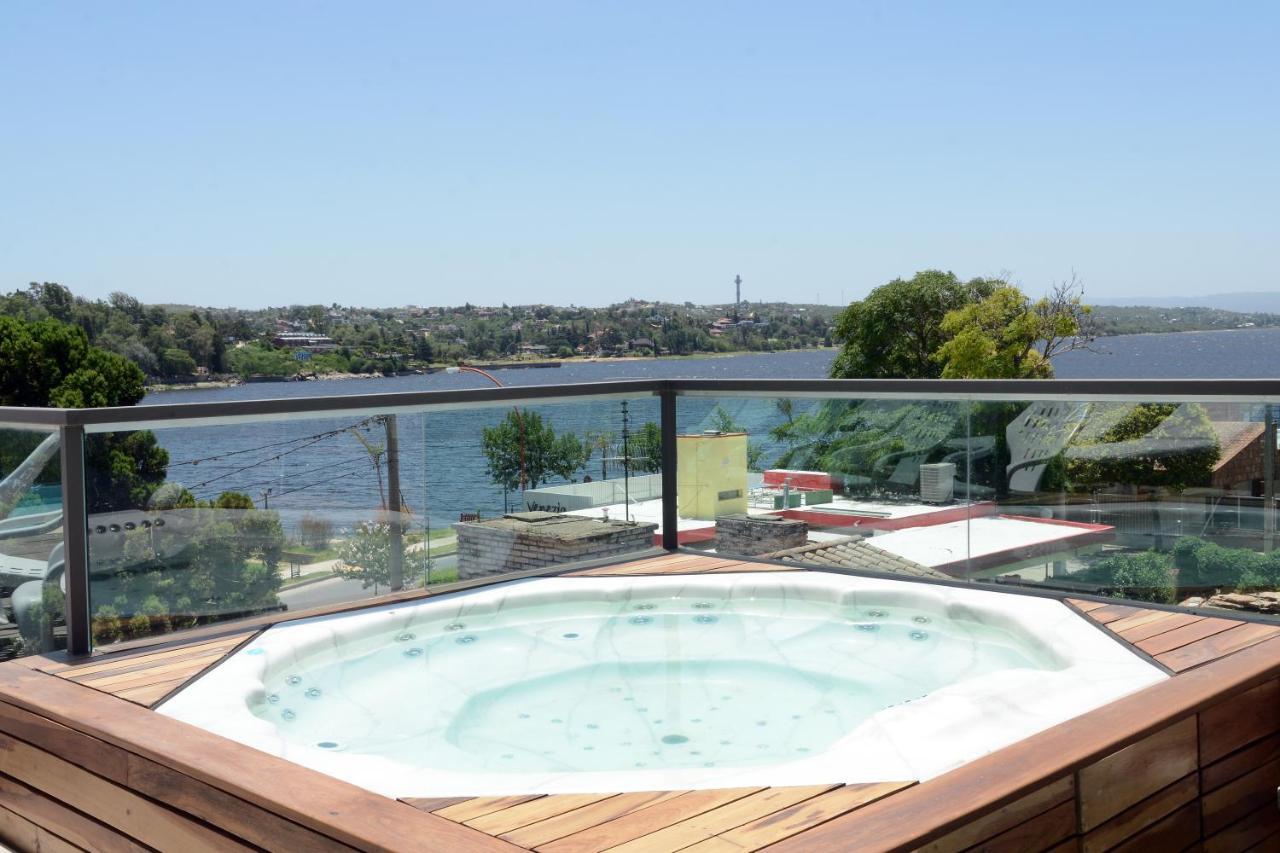 Costalago Suites- By Hvh Villa Carlos Paz Exterior photo